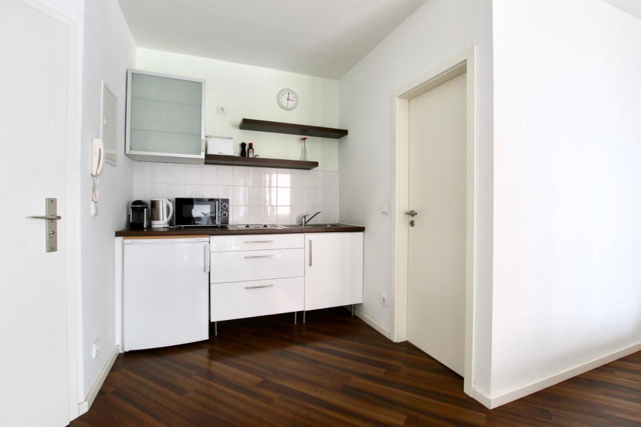 Arthouse Apartments Im Pantaleonsviertel Keulen Buitenkant foto